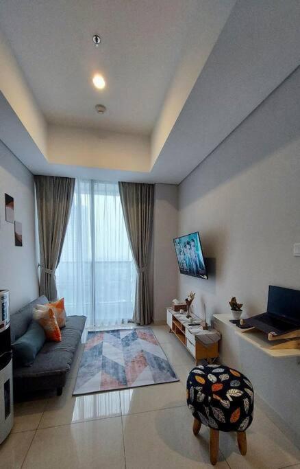 2 Bed Room Apartment In West Cakarta Dış mekan fotoğraf