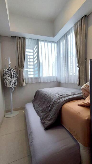 2 Bed Room Apartment In West Cakarta Dış mekan fotoğraf